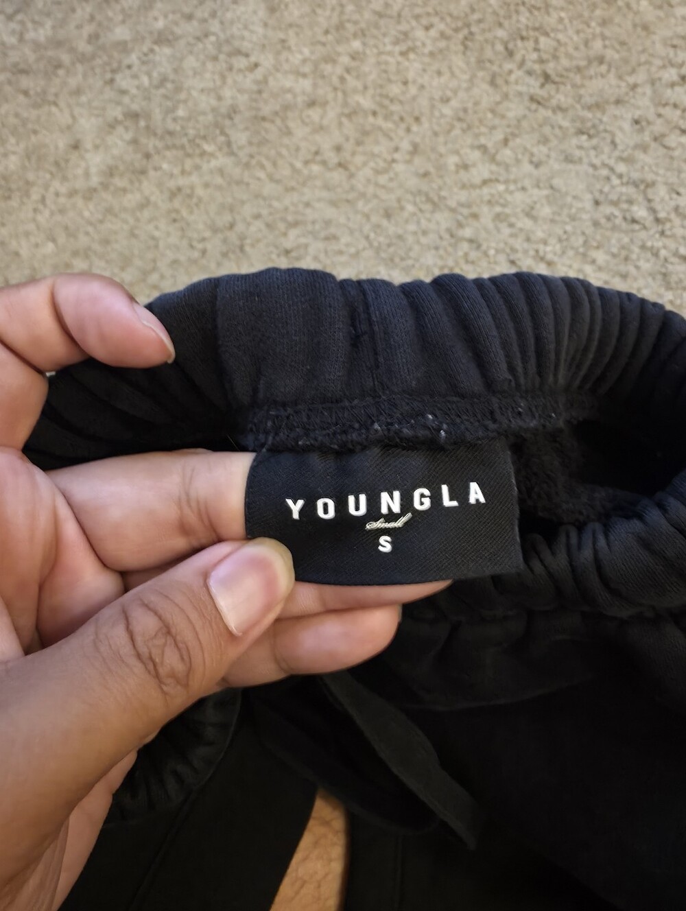 YOUNGLA - Picture 4 of 4